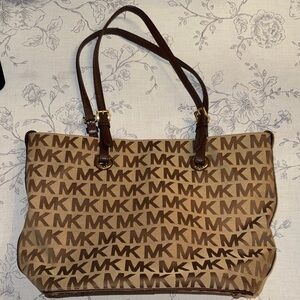 Michael Kors Classic Logo Purse